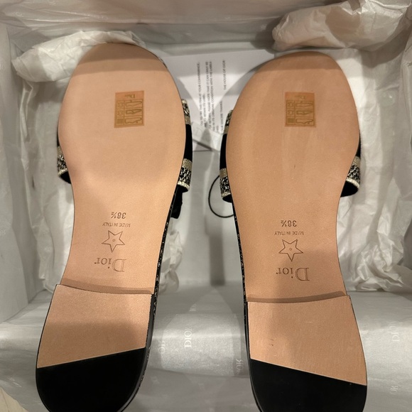 Christian Dior dway slide Size: 38.5 Color: black and gold - Picture 2 of 6